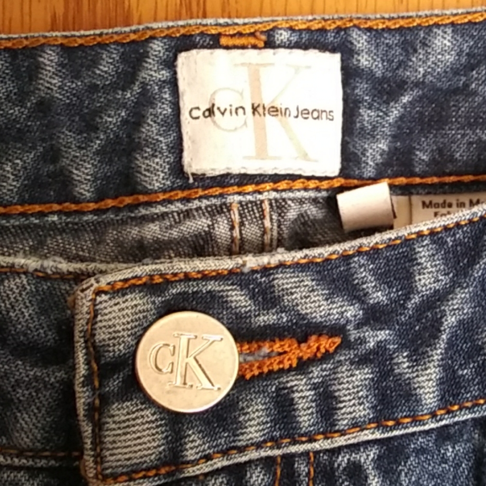 Size 11 allover sandblast flare jeans 32" inseam